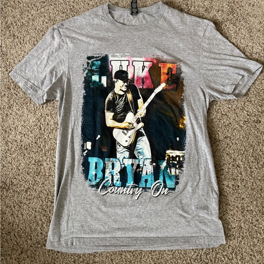 Luke Bryan Country On Tour 2023 T-Shirt.